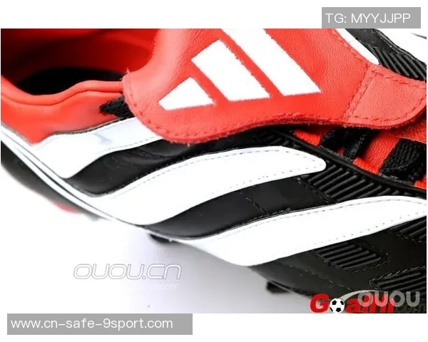 阿迪达斯足球鞋代言人背后的故事与他们的传奇时刻